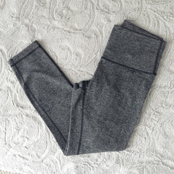 ❌SOLD❌EUC Herringbone High Times - Picture 6 of 6