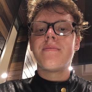 Meet your Posher, Johnathan