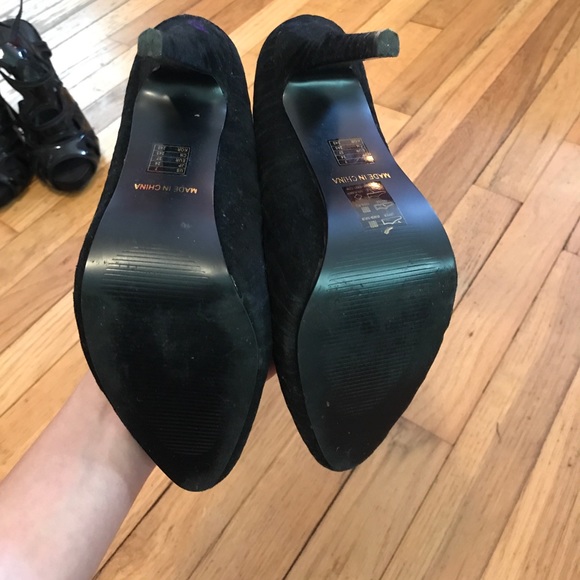 Heels - Picture 4 of 4