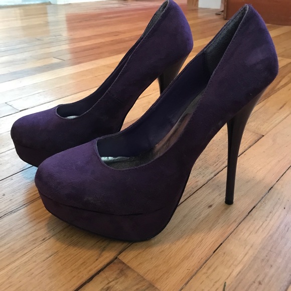 Purple heels - Picture 2 of 3