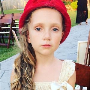 Meet your Posher, Michele