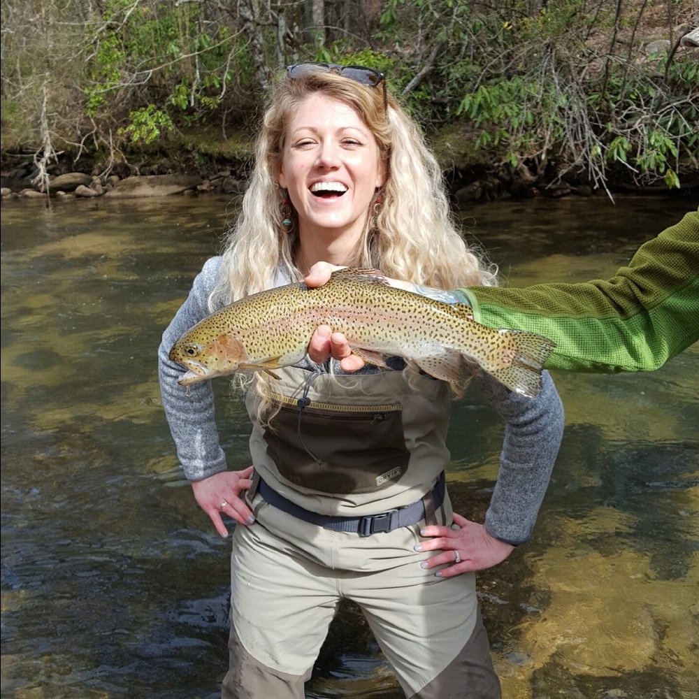 Meet your Posher, Brooke