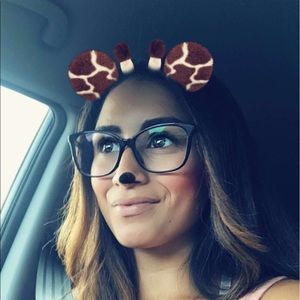 Meet your Posher, Melissa