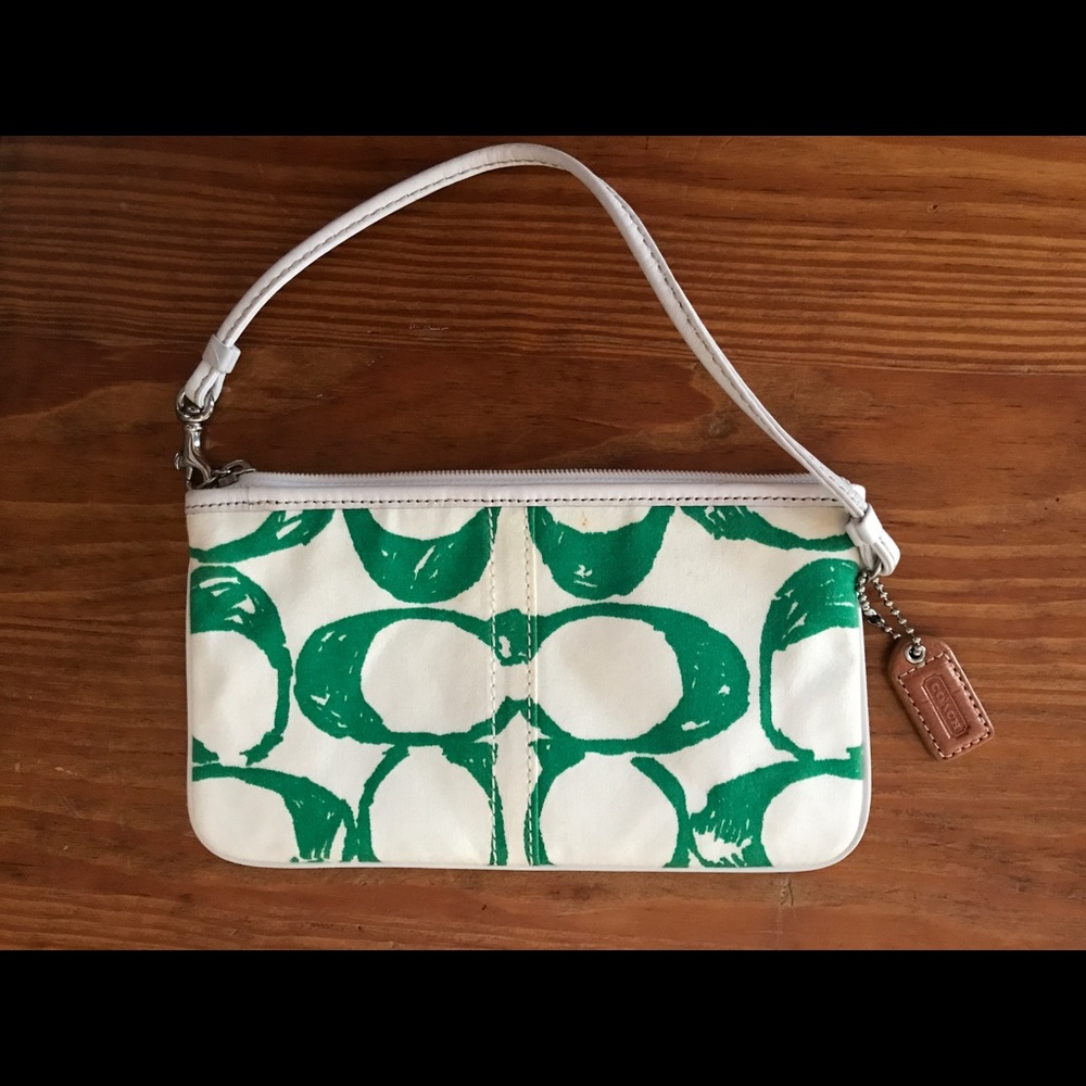Coach wristlet - Picture 3 of 6