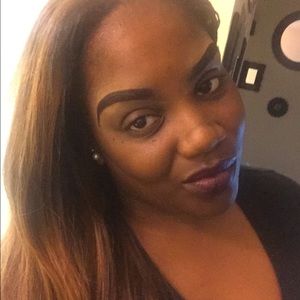 Meet your Posher, Gabrielle