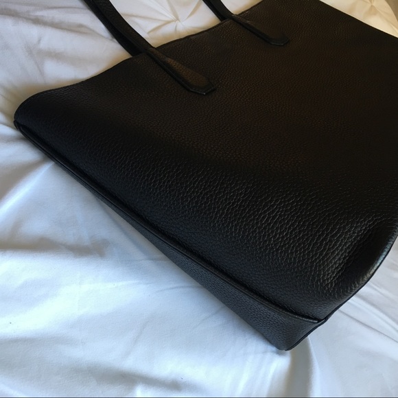 🆕 Tory Burch Perry Tote - Picture 7 of 8