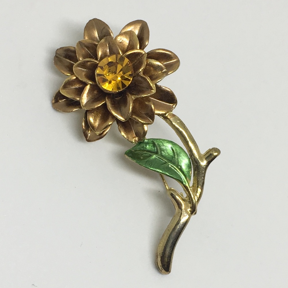 Vintage Metal Enamel Flower Brooch with Rhinestone