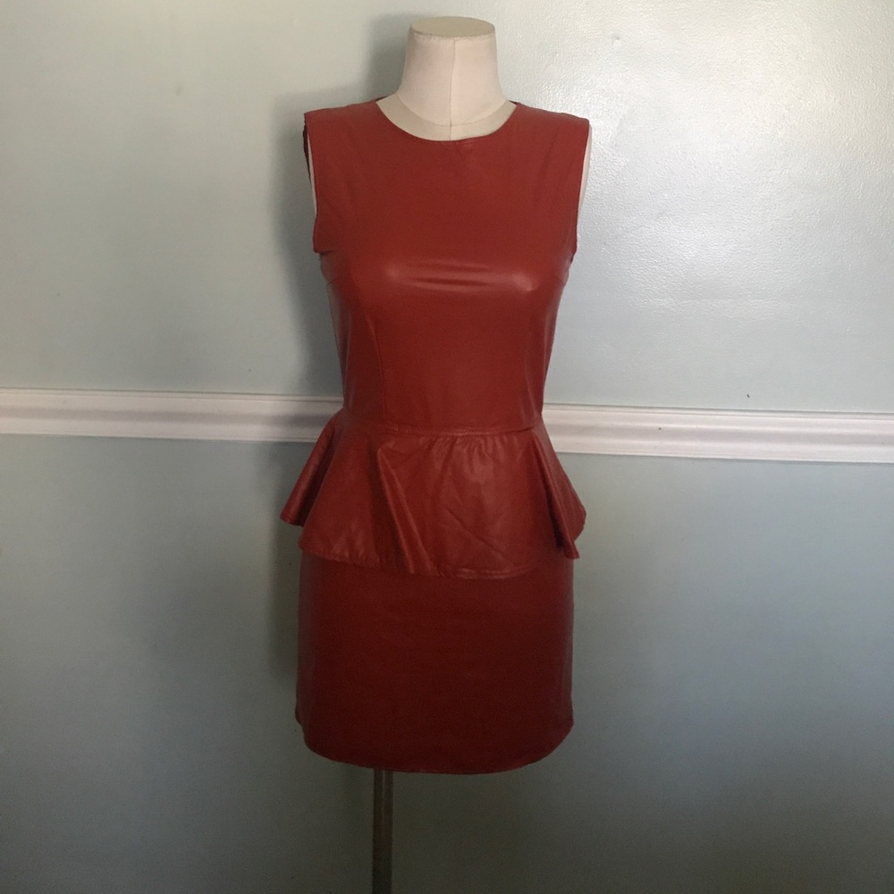 Piko 1988 Vegan leather small peplum dress NWT🦊