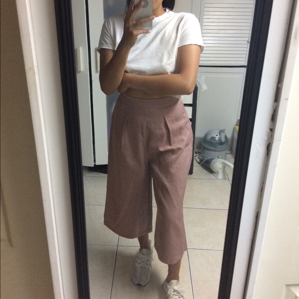 Wide leg cropped culottes in blush XS petite