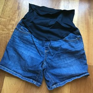 Motherhood Maternity shorts