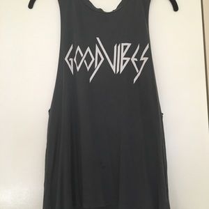 Good Vibes Mate the Label Muscle T