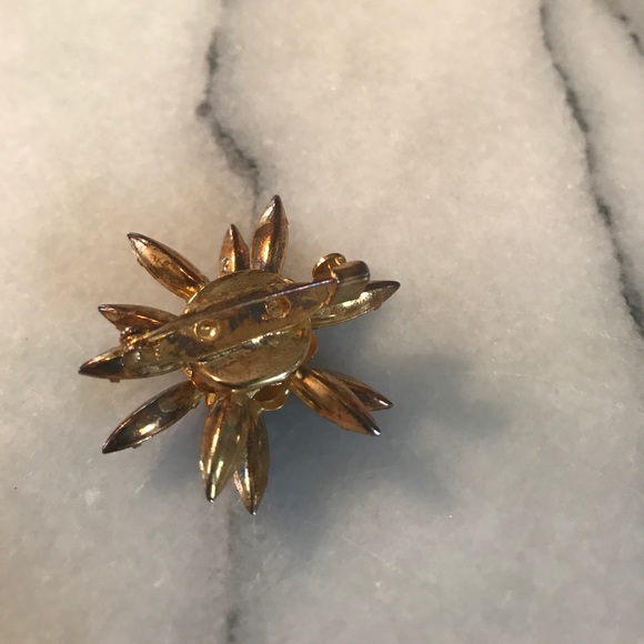 Floral Rhinestone Brooch. - Picture 2 of 2