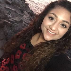 Meet your Posher, Stephanie