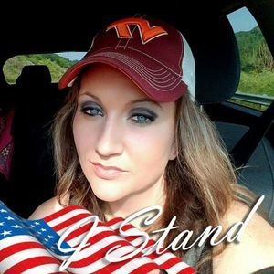 Meet your Posher, Rae-gena