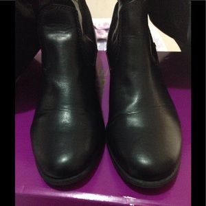 Black Tall stretch boots Rampage size 10