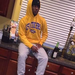 Meet your Posher, Devon