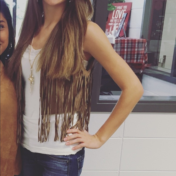 Vest - Picture 2 of 2