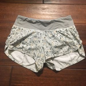 Lululemon snow leopard speed shorts size 2