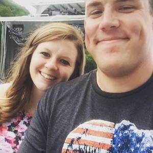 Meet your Posher, Amanda marie