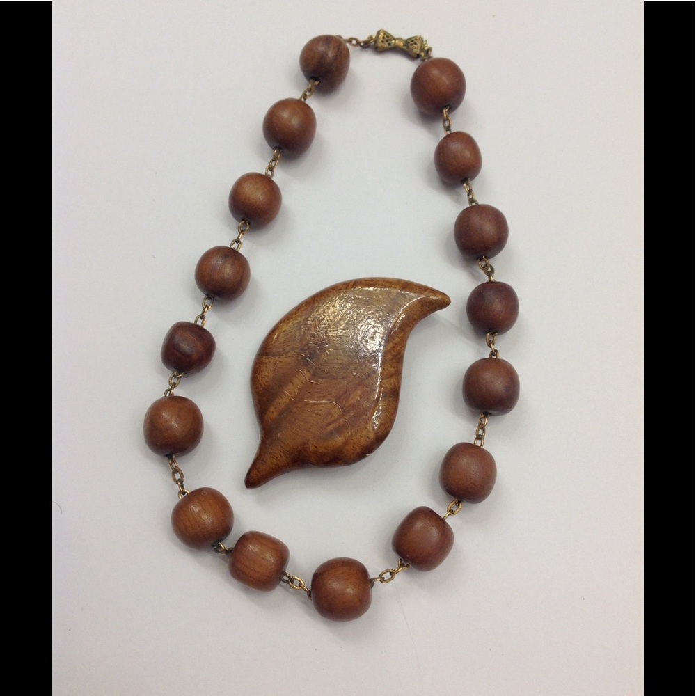 Myrtle Wood Vintage 1970's Choker and Brooch