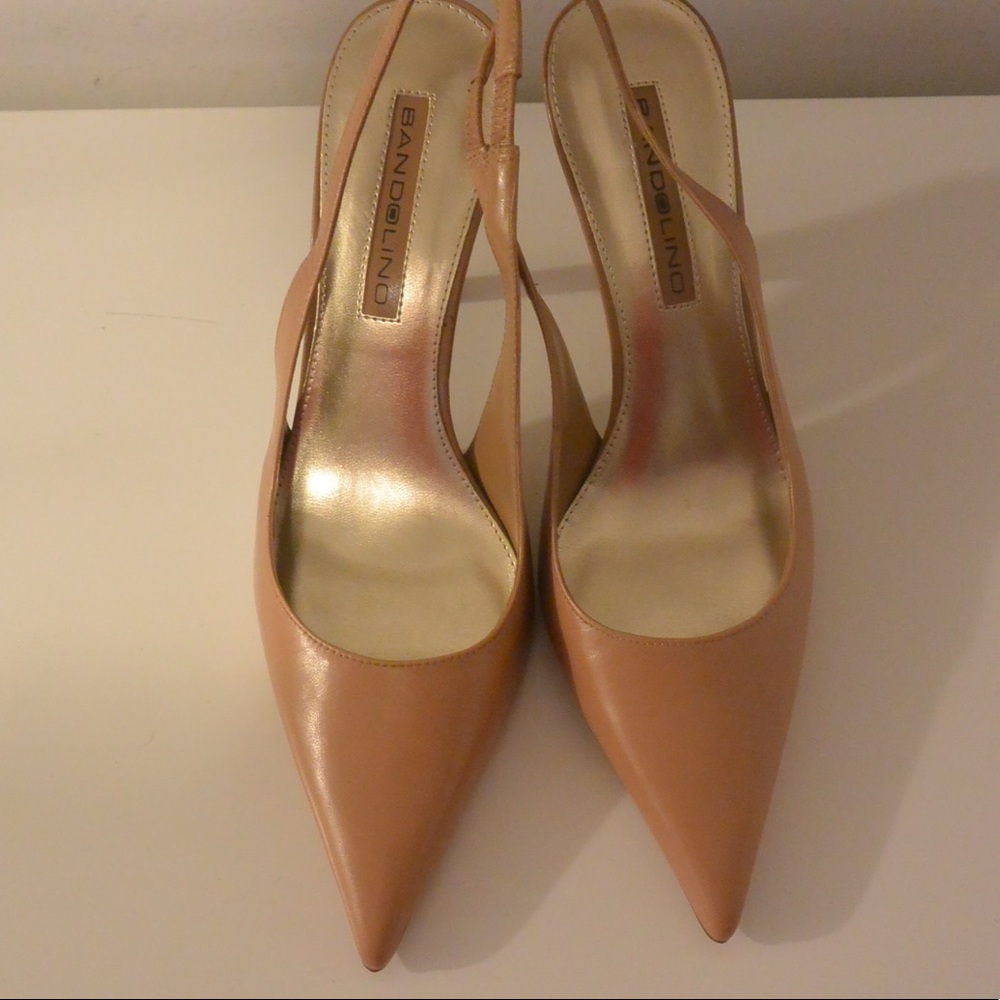 ✨NEW✨ Nude Sling Back Heels 8.5