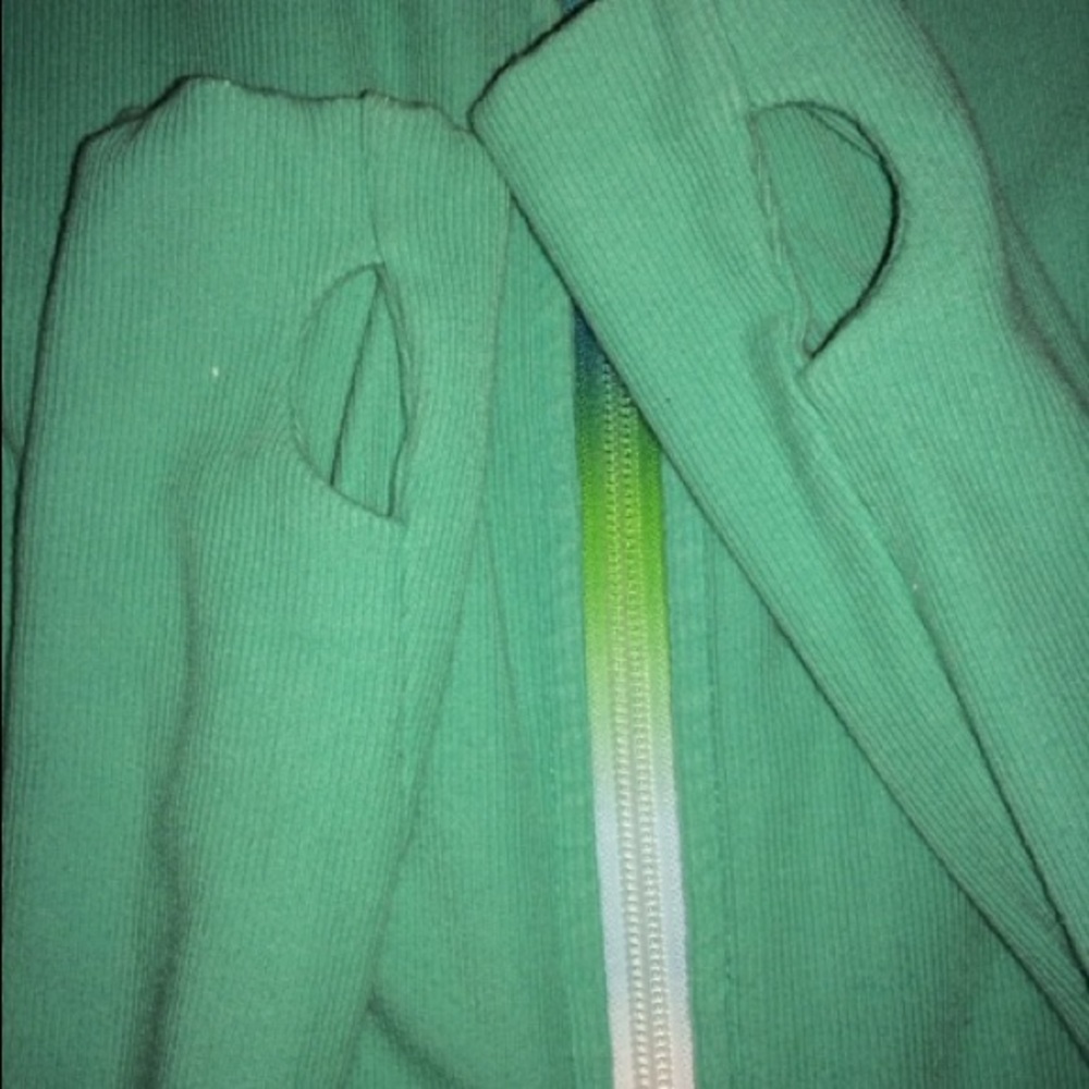 Lululemon jacket - Picture 2 of 5