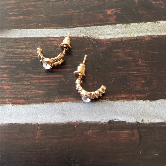 ❗️SOLD LOFT Braided Cuff Earrings - Picture 2 of 2