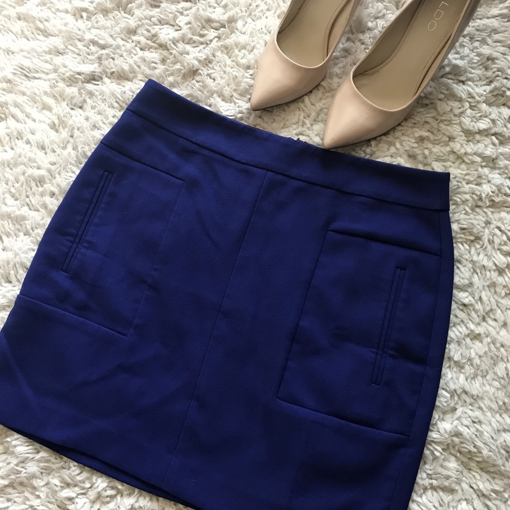 🚫SOLD Ann Taylor Loft Skirt Size 4