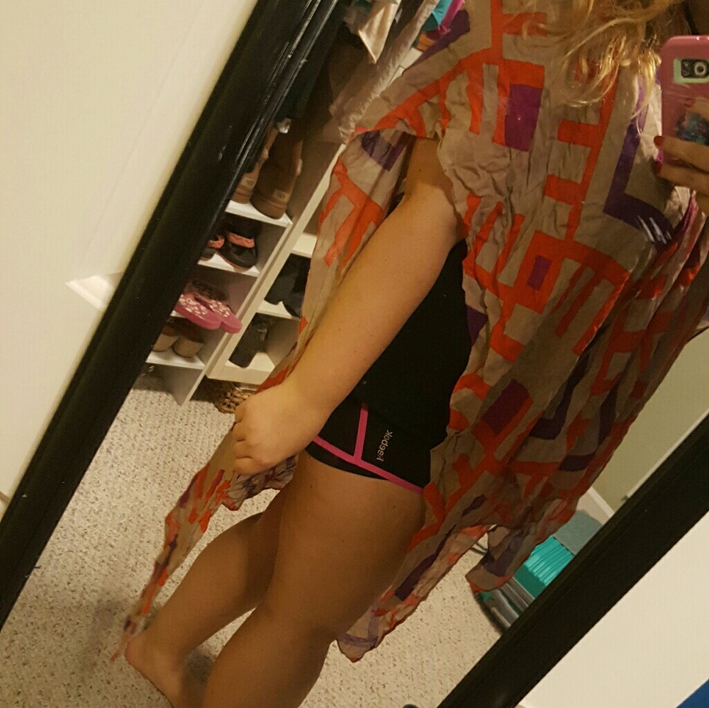 Versatile Scarf - Picture 5 of 5