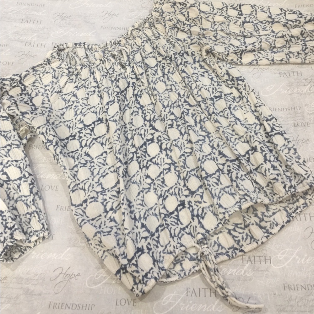 Super cute beachy blouse