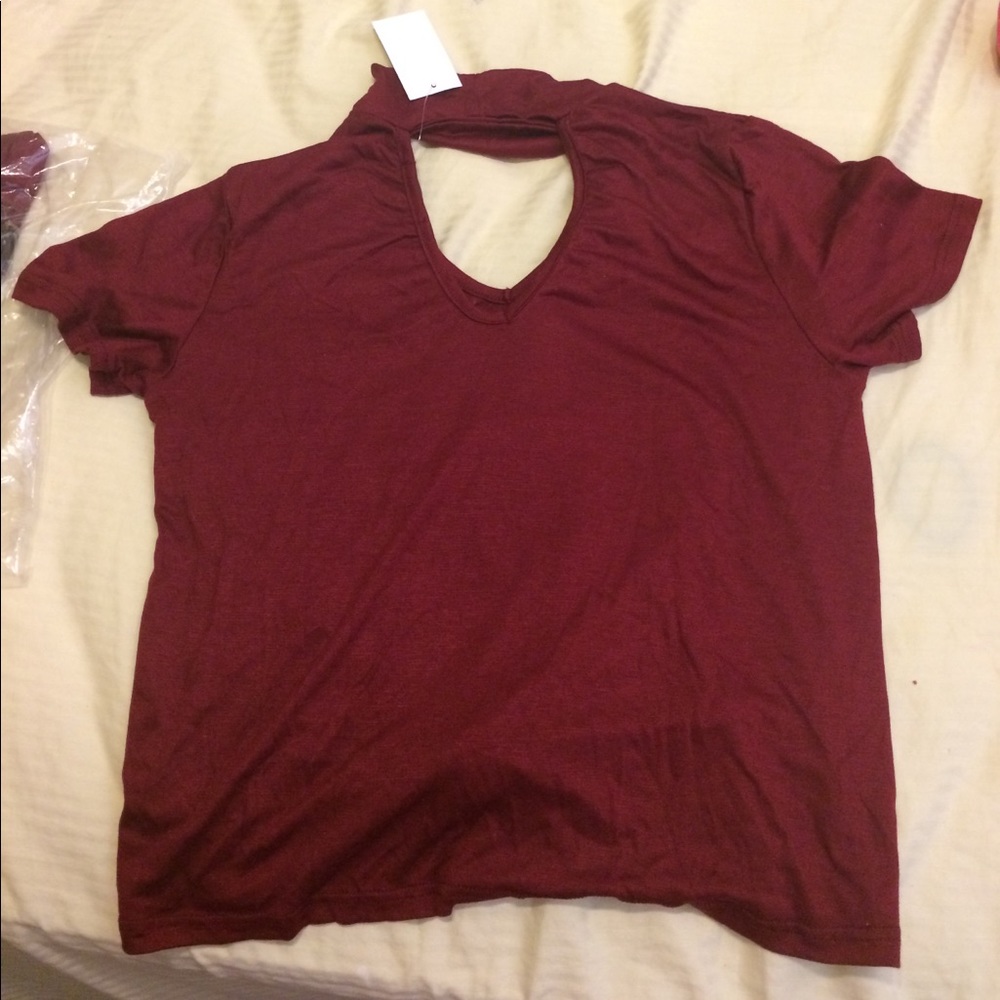 Crop Top - Picture 2 of 3