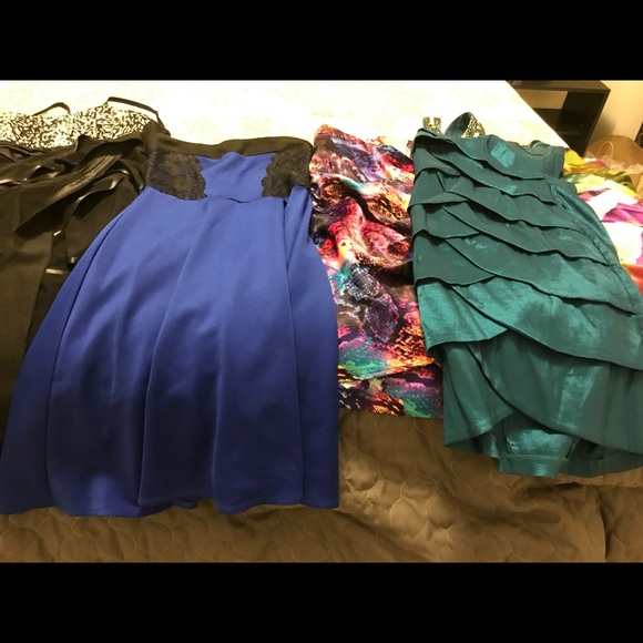 Dresses and pants - Picture 2 of 3