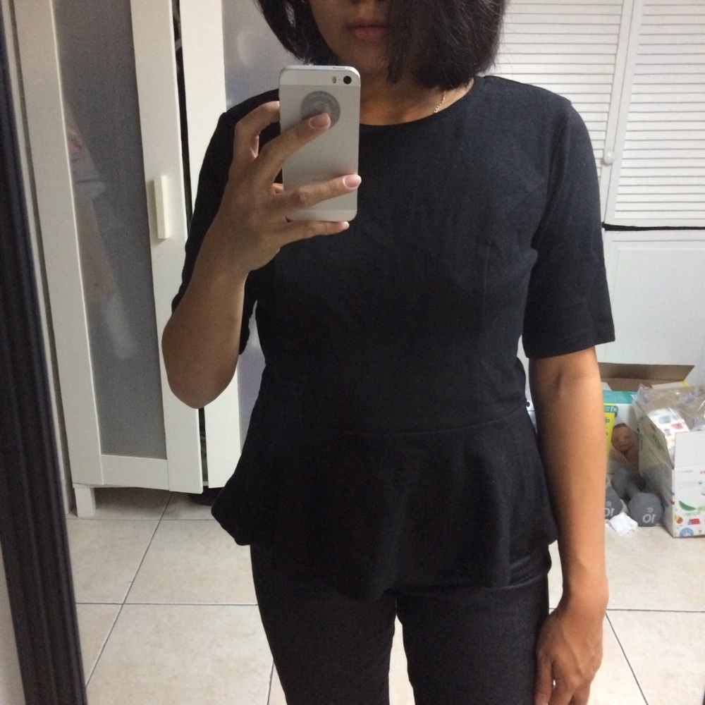 Old Navy Peplum Top Black Medium