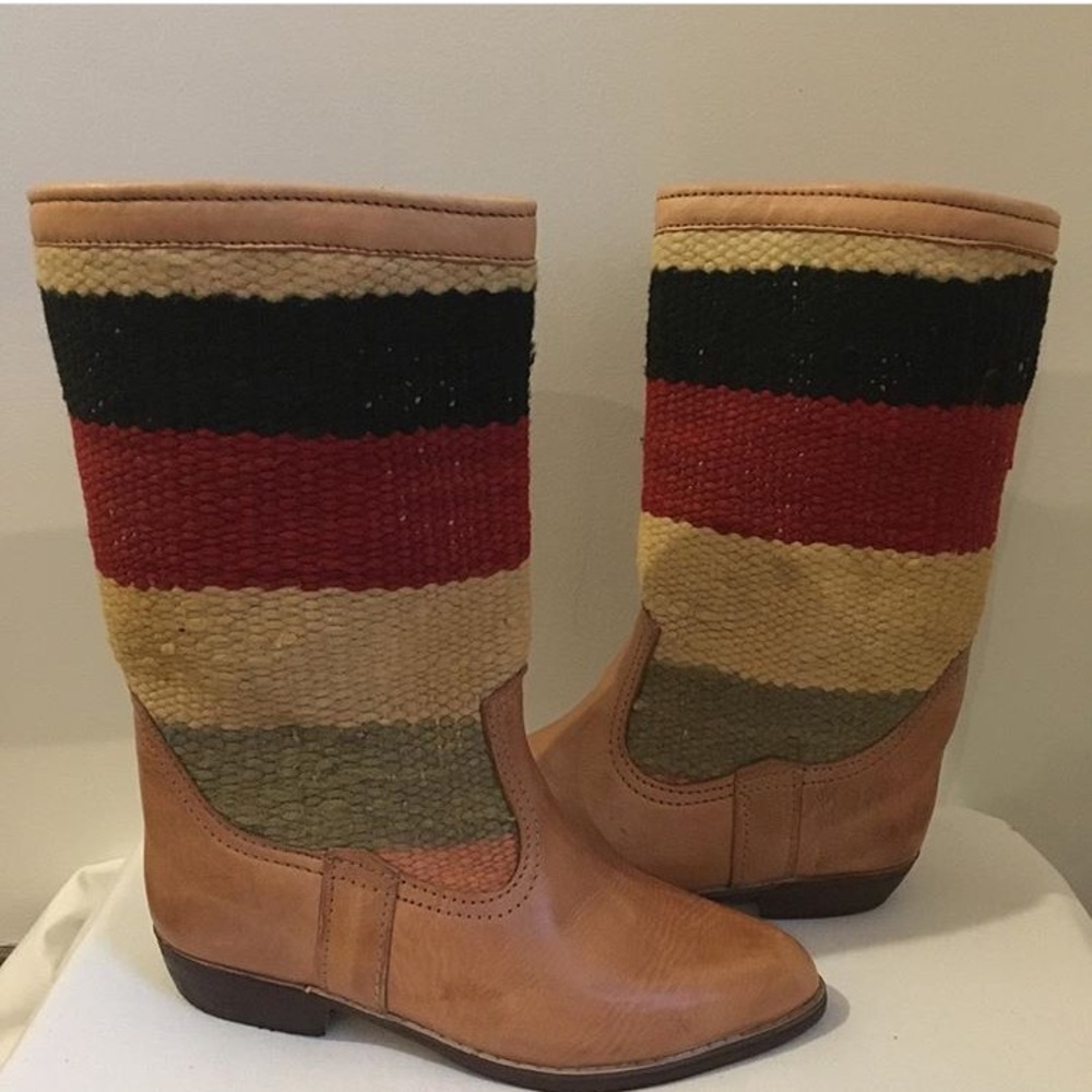 Kilim leather boots- brand new size 39. Morocco.