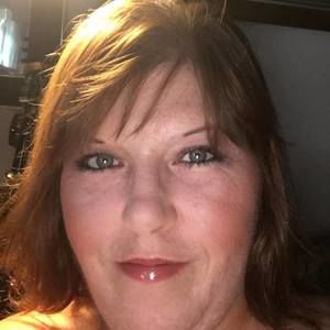 Meet your Posher, Stella