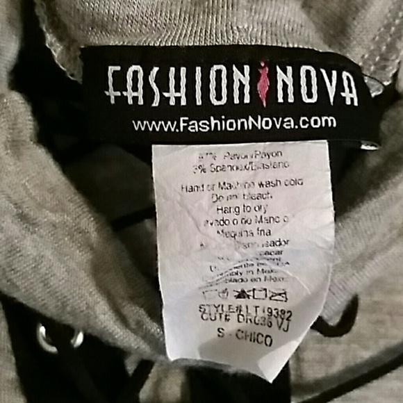 🔥⚡️🔝Heather Grey Lace Up Top✨💥 - Picture 2 of 2