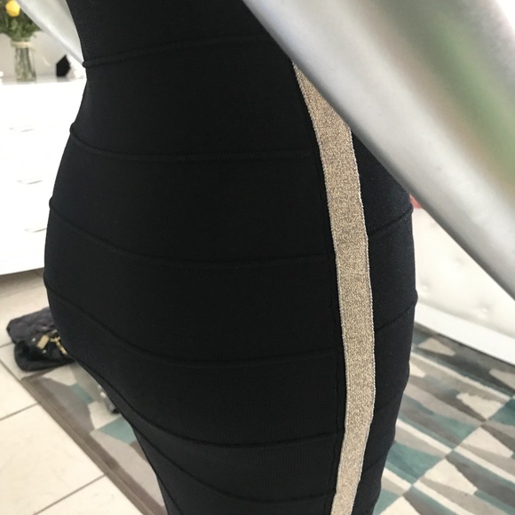 WowCouture Sm fitted Black & Metallic Gold Dress! - Picture 7 of 8