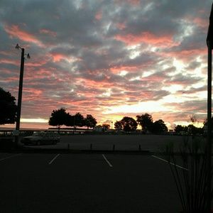 Meet your Posher, Kendra