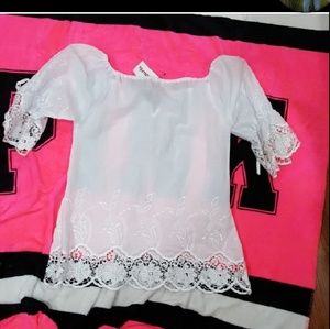 NWOTGS FROM TJMAX AS XL LACY BOHO BLOUSE