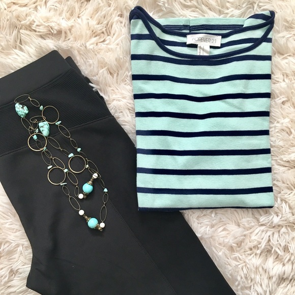 Forever 21 ⭕️SOLD⭕️ - Picture 1 of 3