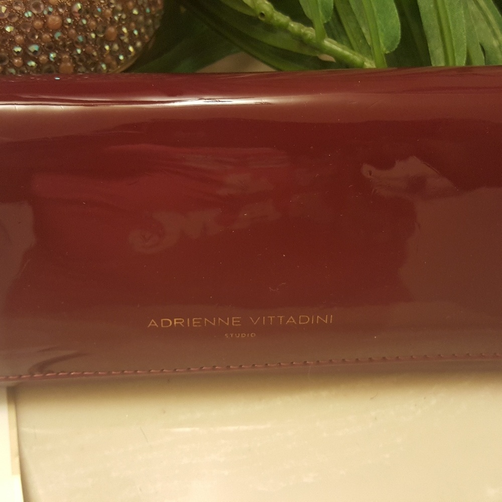 Brand New Wallet Hot!!