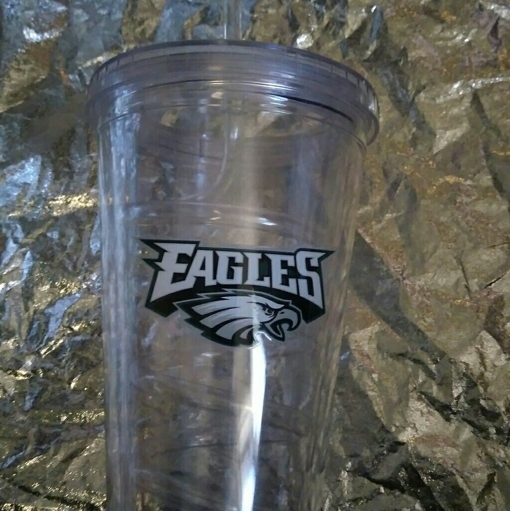 EAGLES CUP N STRAW