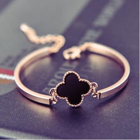 Jewelry Black Clover Bracelet With Gold Band Poshmark