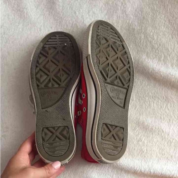 Converse - Picture 2 of 3