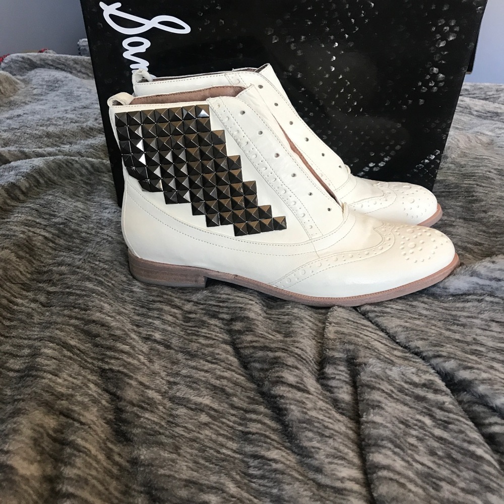 Sam Edelman Joss White Canyon Ankle Bootie