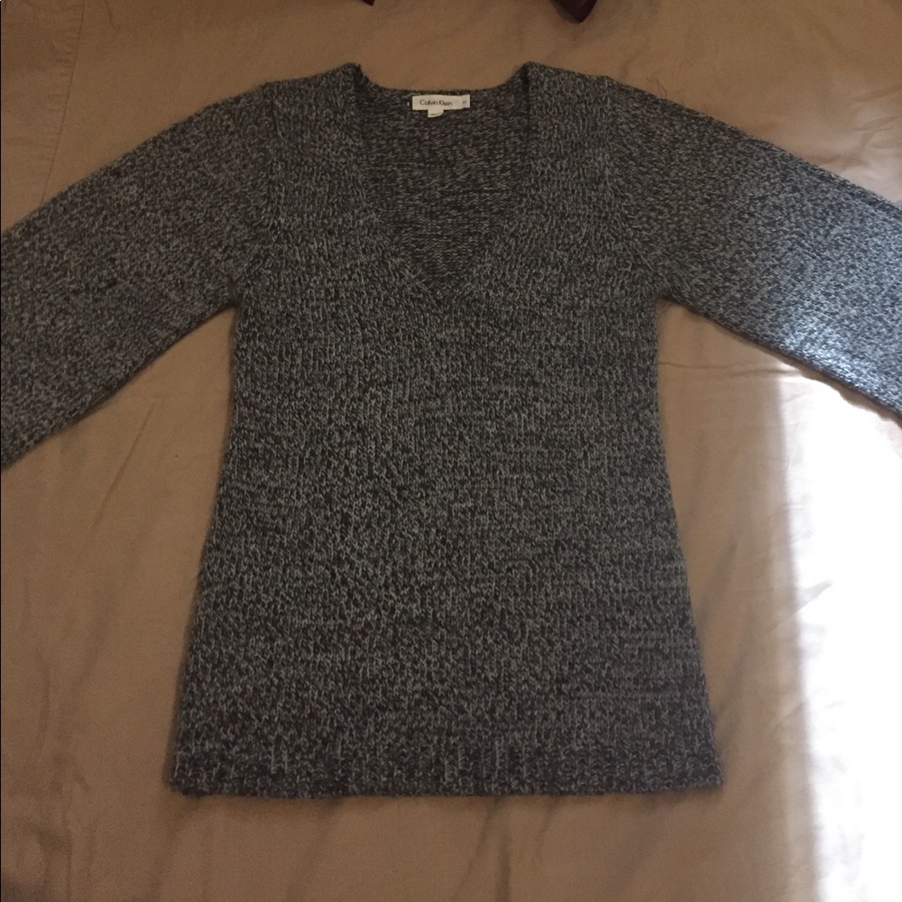 Calvin Klein Bell Sleeve sweater