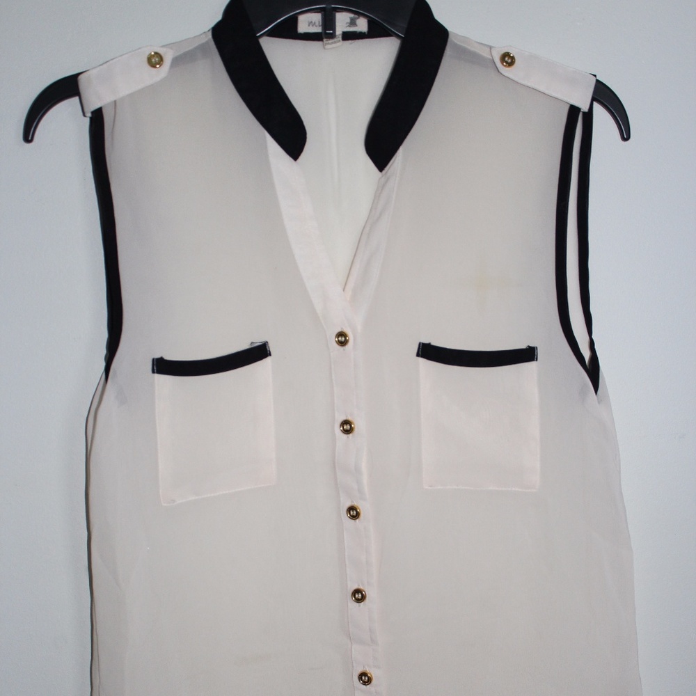 Sleeveless Sheer Button Down Top