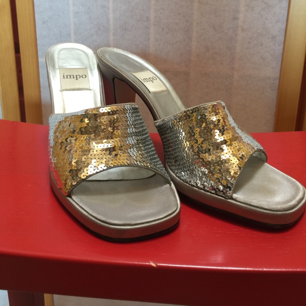 Sparkly sequin heels!