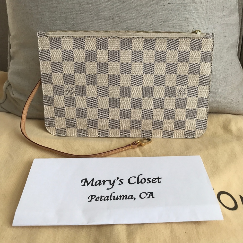 ❗️SOLD❗️Authentic Louis Vuitton Neverfull Mm