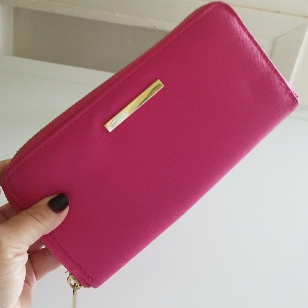 Woman's wallet